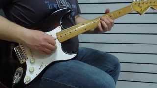 Yamaha SR400 Stratocaster [upl. by Malony]