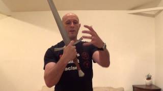 How to grip the medieval longsword Part 1 Historical Fencing [upl. by Naerol]