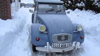 2CV Cold Start with New 123 Ignition [upl. by Hcra]