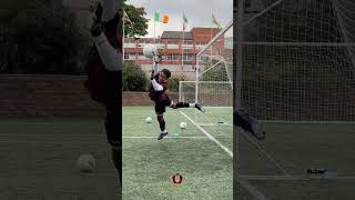 🚨Goalkeeper Dive Progression🚨soccer goalkeeper goalkeepertraining football goalie shorts [upl. by Malamud]