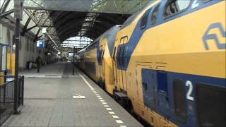 14 bakken VIRM op station Zwolle [upl. by Jarlen575]