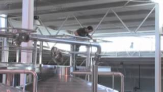 Video de prevención de riesgos laborales en las bodegas andaluzas [upl. by Rego]