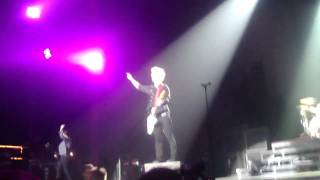 Green Day Glasgow SECC 19 10 09 BJs classic intro 4 Brain Stew HD m8 [upl. by Meehaf953]