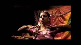 ► The Lettingo Cabaret  Diwali n°6 cours de danse traditionnelle par Emma [upl. by Axia]