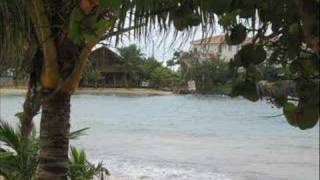 Roatan Honduras  A Travel Destination Guide [upl. by Duarte]