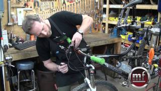 RockShox Reverb Hose Shortening [upl. by Oicam]