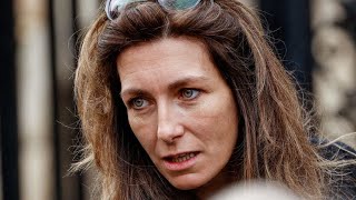 AnneClaire Coudray  Une violente attaque en pleine rue la journaliste au plus mal [upl. by Neitsirhc]