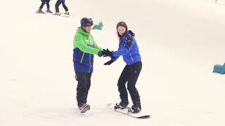 Learn to snowboard in a day at Chill Factore [upl. by Lidaa]