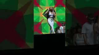 Now United  Lean On Me Performance em Braga [upl. by Virgie]