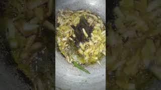 Ghugni recipe Bengali stylebengalirecipe youtubeshorts viralshortrishanayek [upl. by Odnalor577]