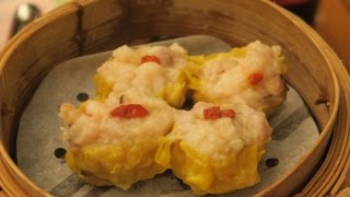 BEST Dim Sum in Hong Kong Worlds Cheapest Michelin Starred Restaurant Tim Ho Wan [upl. by Der]