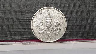 UK 1970 5p Coin [upl. by Marshal224]