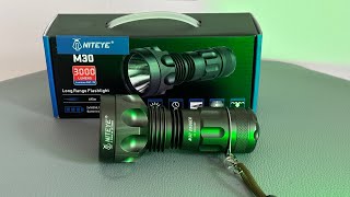 Niteye M30 3000 Dagger Lumen Outdoor Taschenlampe mit 700m Reichweite  mit Beamshots [upl. by Hafirahs]