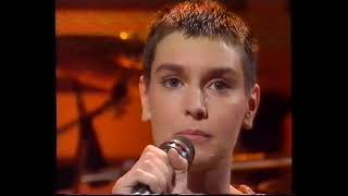 Sinead OConnor  On Raglan Road  The Late Late Show RTE  1996 [upl. by Afirahs368]