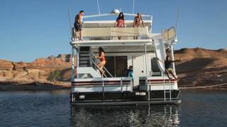 Houseboats for Rent on Lake Powell  American Houseboat Rentals [upl. by Bear979]