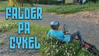 VÆLTER PÅ EN CYKEL [upl. by Nomzaj749]