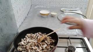 Escalope de dinde sauce champignon crème fraîche شرائح الديك الرومي بالجبن الفطر بالقشدة الطرية [upl. by Treborsemaj360]