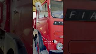 Camion Fiat 682 N4 motrice tre assi Viberti in partenza [upl. by Nomma]