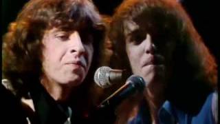 Peter Frampton  Do You Feel Like We DoThe Midnight Special 1975divx [upl. by Hilaria352]