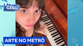 Pianista transforma avisos sonoros do metrô de SP em música [upl. by Nahgen]