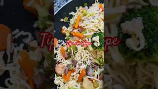 CAZUELA DE FIDEOS CON CAMARONES Y CARNE  by Típs con Hope [upl. by Aeynod]