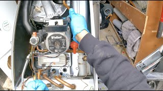 Vaillant EcoTec Pro  Changing The Pump Body [upl. by Nanek]