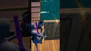 TE CACHE PAS DERRIERE LA PORTE fortnite fortinteclips fortniteclips fortinitefunny gaming [upl. by Drofyar]