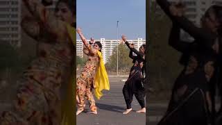 Majha block dance punjabi song [upl. by Joslyn]