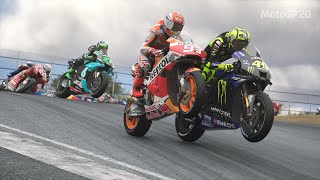 DUEL SENGIT VALENTINO ROSSI VS MARC MARQUEZ MOTOGP LAGUNA SECA [upl. by Sheff]