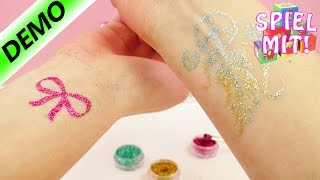 Kathi und Nina machen sich Glitzer Tattoos  bunte Glitzertattoos selber machen  Demo [upl. by Loriner]