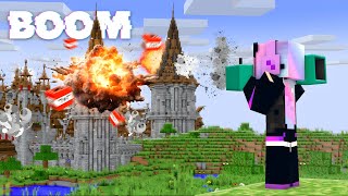 Using TNT weapons to blown Up This Castle In Minecraft 🔥 [upl. by Meeharbi]