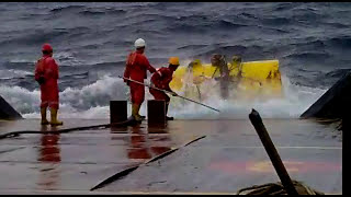 Anchor handling Kuala Baram  miri malaysia [upl. by Stclair]