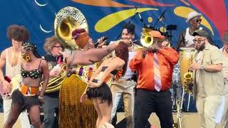 Ronell Johnson rocking out with Jon Batiste and the Preservation Hall Jazz Band at NOLA JazzFest [upl. by Yoccm]