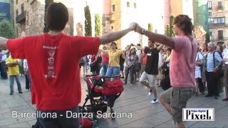 Danza Sardana  Barcellona [upl. by Rednael]