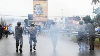 MOÇAMBIQUE Autoridades policial paralisam manifestação na Av Acordos de Lusaka [upl. by Nylaf]