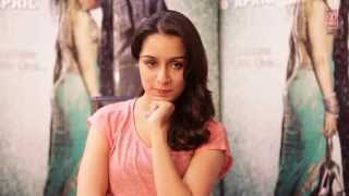 Aashiqui 2 Costar Chemistry Test  Aditya Roy kapoor Shraddha kapoor [upl. by Patrizius]