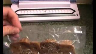 Andrew James High Quality Vacuum Food Sealer System tested [upl. by Signe127]