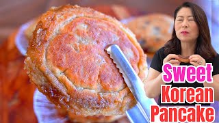 YOU MUST EAT these StickySweet Melted Sugar Pancakes Korean Hotteok Recipe 찹쌀호떡 [upl. by Releehw]