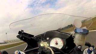 MagnyCours Mars 2015R6 2004 Débutant sur piste 215 [upl. by Ettenel]