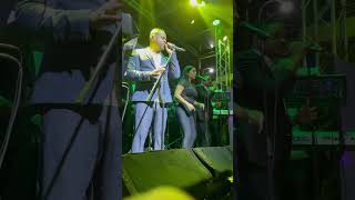 Yiyo Sarante  Salvame en vivo Santo Domingo yiyosarante salsa moetchandon disco [upl. by Adai956]