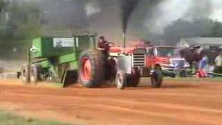 IH 660 Turbo Pulling Tractor 7500c [upl. by Engle]