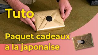 Faire un paquet cadeaux [upl. by Eustashe]