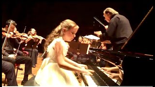 Beethoven Piano Concerto no 1 Op 15 I movimento  MARTINA MEOLA  10 anni [upl. by Aihsatsan]