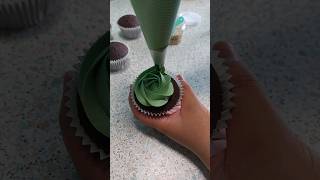 Cupcake Piping Technique Tutorial Buttercream Decorating techniques and Ideas Flowers Roseviral [upl. by Georgette672]