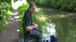 Crowthorne Angling on Basingstoke Canal [upl. by Dunham]