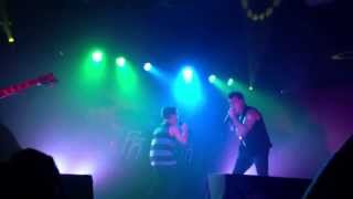 Jacoby amp Jagger Shaddix singing Papa Roachs Still Swingin Live [upl. by Rekcut]