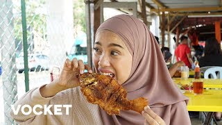 VOCKET MAKAN Ikan Tilapia Besar Muka Di Warung Ayam Penyet Mak Lampir [upl. by Siravat]