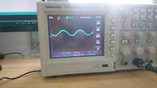 DDS AD9837 WAVEFORM with Arduino [upl. by Nnylatsyrk366]