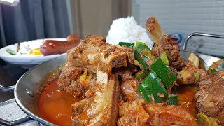 먹방창배tv 묵은지등갈비찌개 계란후라이 끝 아유레디 가즈아 Back Rib and Kimchi Stew eatingshow mukbang koreanfood realsound as [upl. by Renaud]