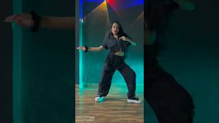 Blue Eyes Yo Yo Honey Singh  Dance Cover  Nidhi Kumar Choreo  Trending Song  Hip Hop [upl. by Mayyahk]